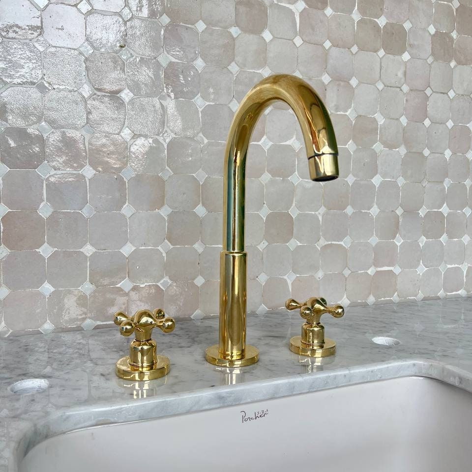 Widespread Bathroom Faucet in unlacquered Brass, Vintage Faucet Handles - bohoprime