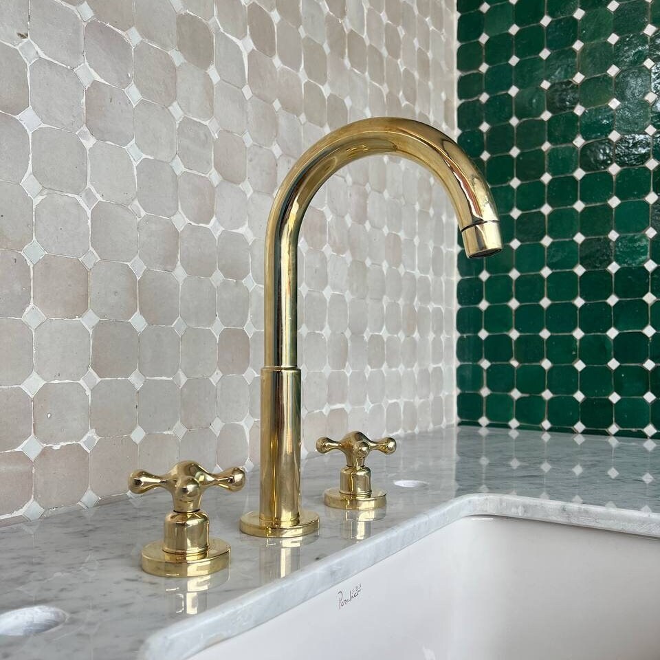 Widespread Bathroom Faucet in unlacquered Brass, Vintage Faucet Handles - bohoprime