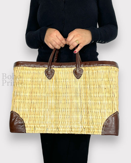 Beach bag with dark brown leather - Handwoven