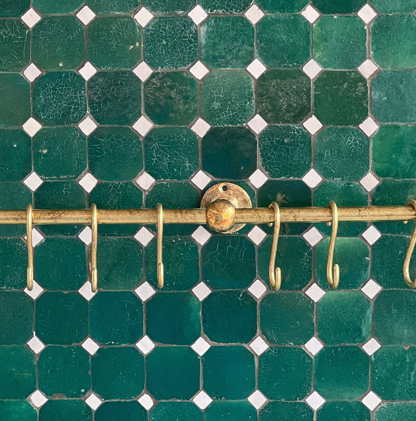 Unlacquered Brass Pot Rail, Brass Rod , Vintage Brass Rail, Pot Rail and Hooks - bohoprime