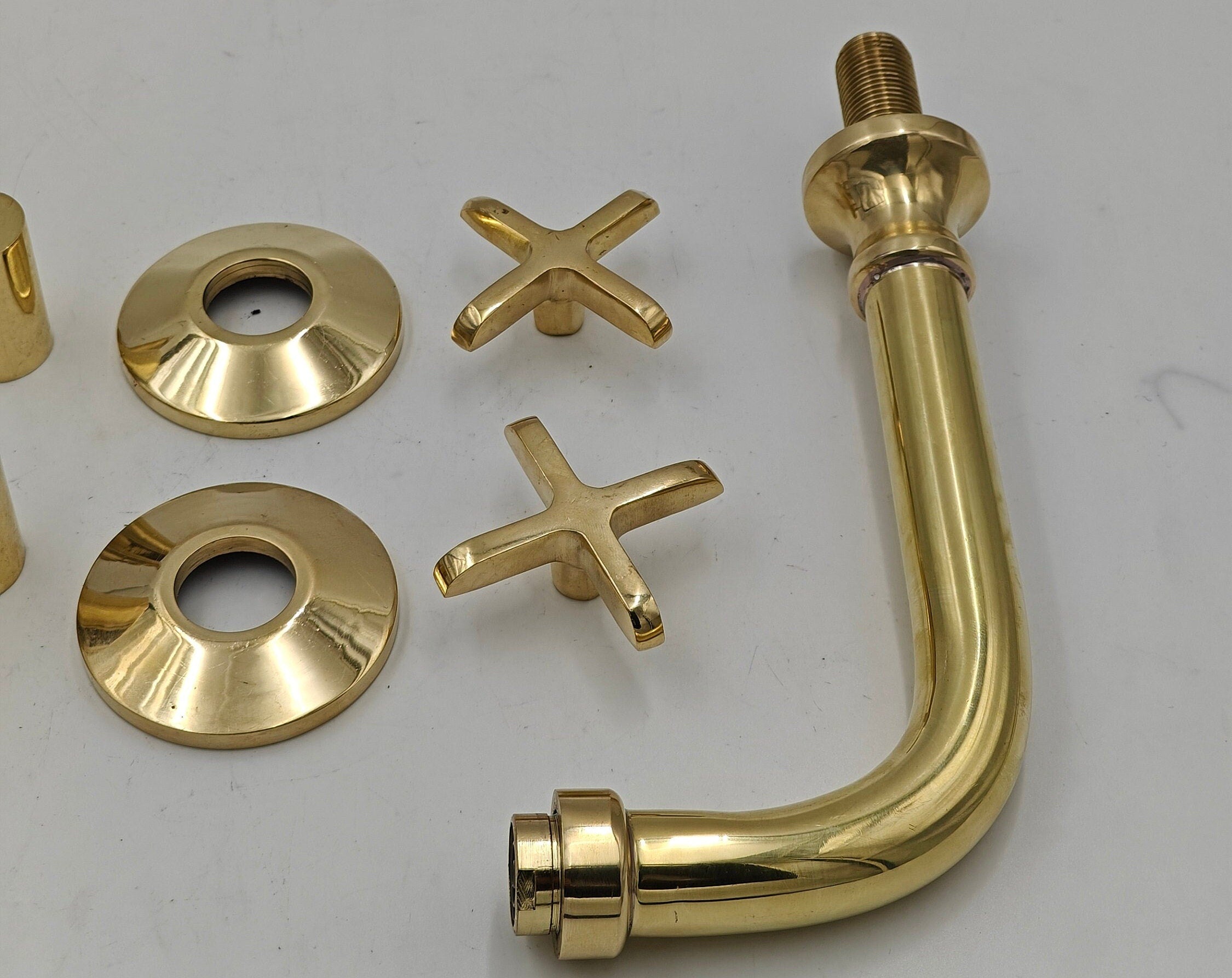 Unlacquered Solid Brass Wall-Mounted Bathroom Sink Faucet – Classic Tub Filler - bohoprime