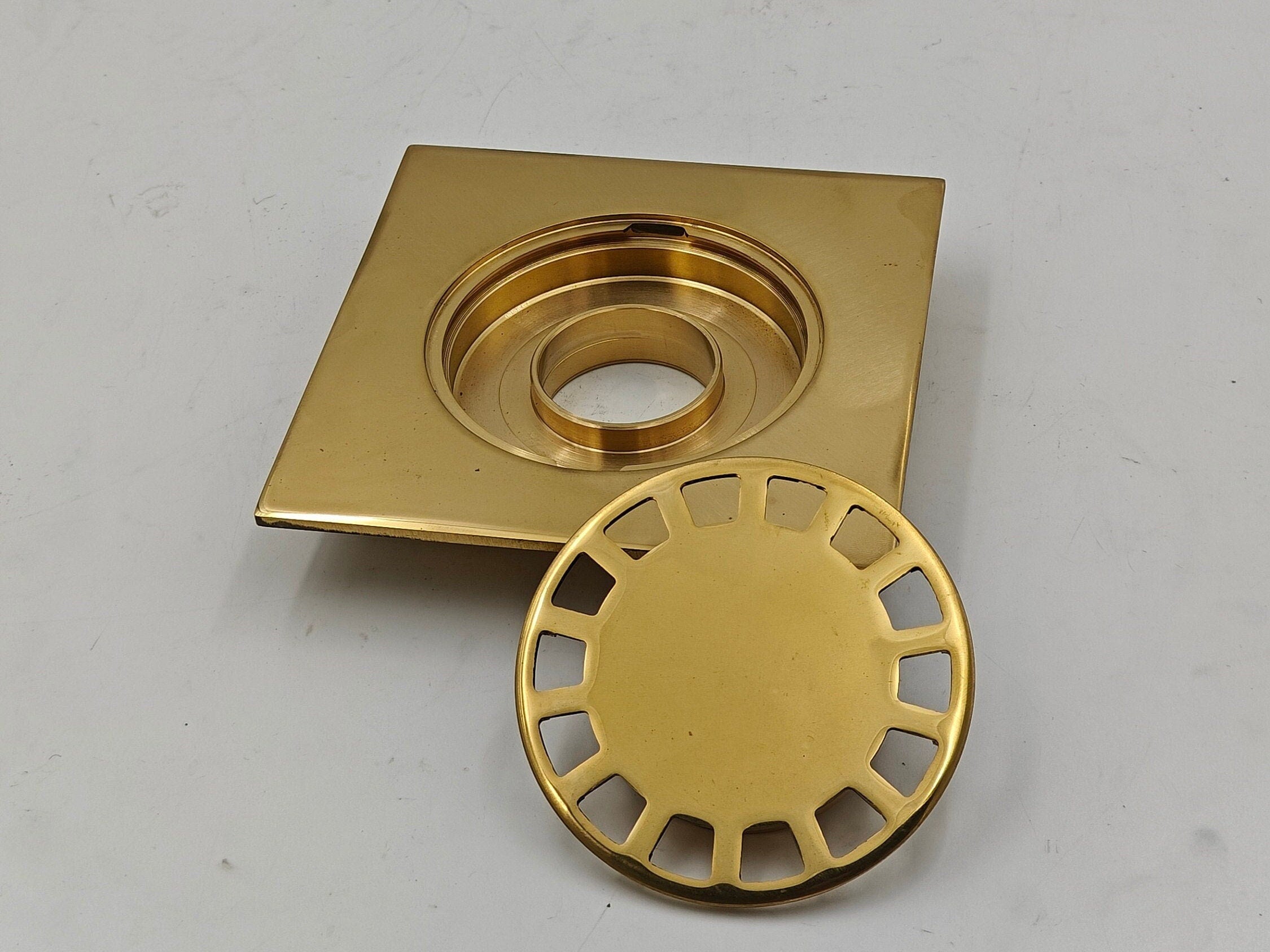 Square Floor Drain in Unlacquered Brass, Shower Floor Drain with Removable Cover - bohoprime