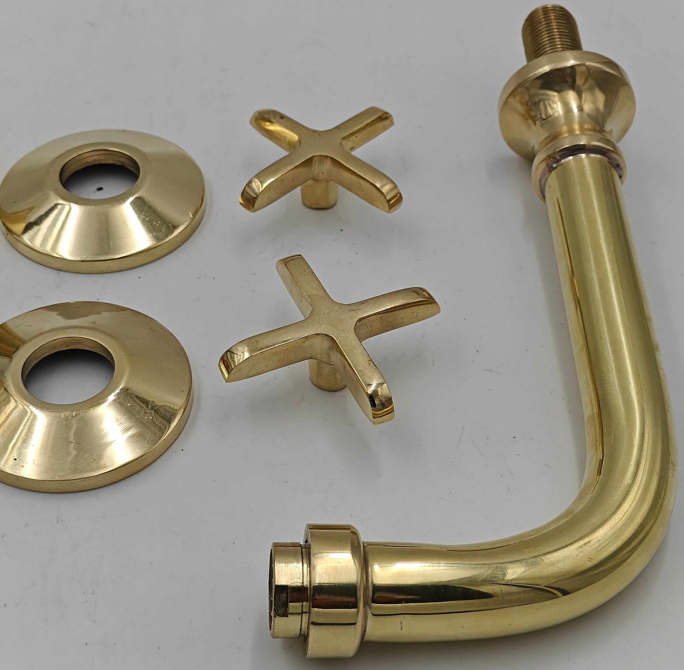 Unlacquered Solid Brass Wall-Mounted Bathroom Sink Faucet – Classic Tub Filler - bohoprime